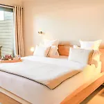 Boutique Chateau Rouher * Propriano (Corsica)