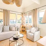 Otel Boutique Chateau Rouher *