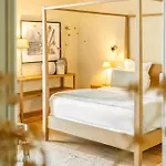 Boutique Chateau Rouher Otel