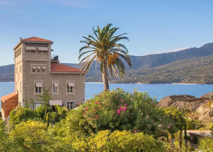 Boutique Château Rouher Propriano (Corsica)