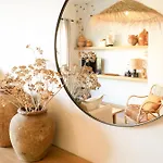 Boutique Chateau Rouher 酒店 *
