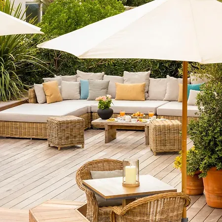 Boutique Chateau Rouher *