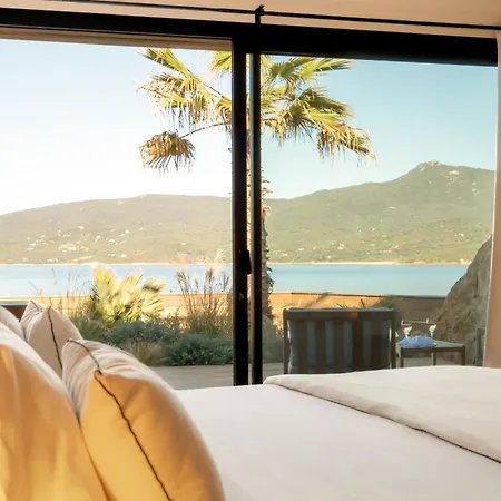 Boutique Château Rouher Propriano (Corsica)