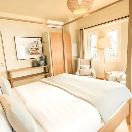 Boutique Chateau Rouher * Propriano