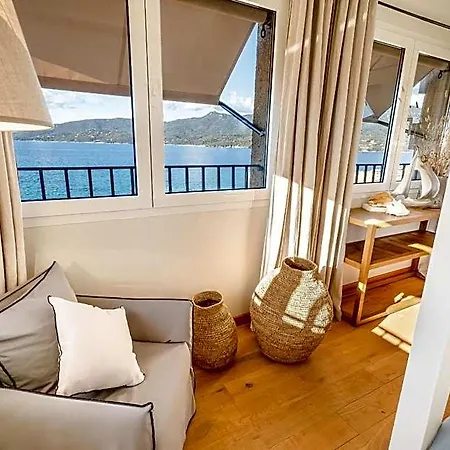 Boutique Chateau Rouher *