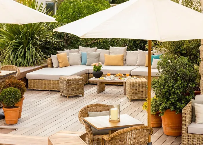 Boutique Chateau Rouher *