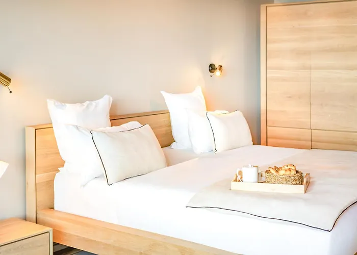 Boutique Chateau Rouher *