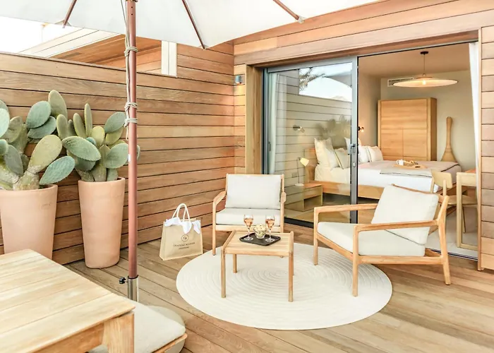 Boutique Chateau Rouher