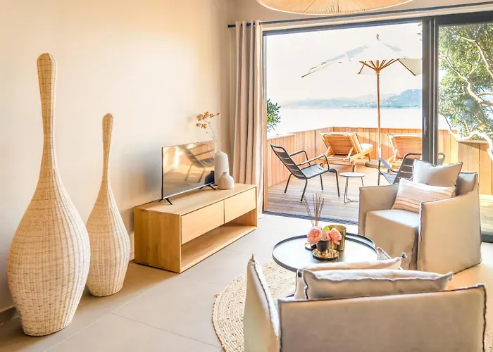 Boutique Chateau Rouher Ξενοδοχείο *
