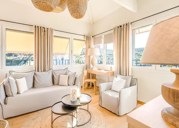 Ξενοδοχείο Boutique Chateau Rouher *