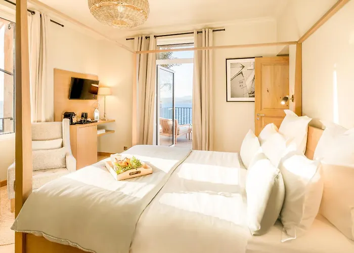 Boutique Chateau Rouher